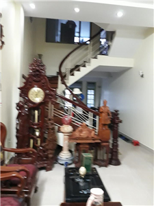 Cần bán căn nhà 4 tầng ngõ rộng đường Lương Khánh Thiện quận Ngô Quyền Hải Phòng