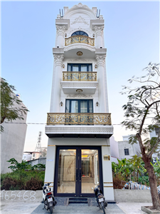 Nhà đẹp 5 tầng có thang máy, tuyến 2 Bùi Viện sát vòng xuyến Lê Hồng Phong.